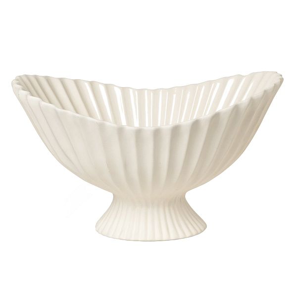 Fountain centerpiece, off white