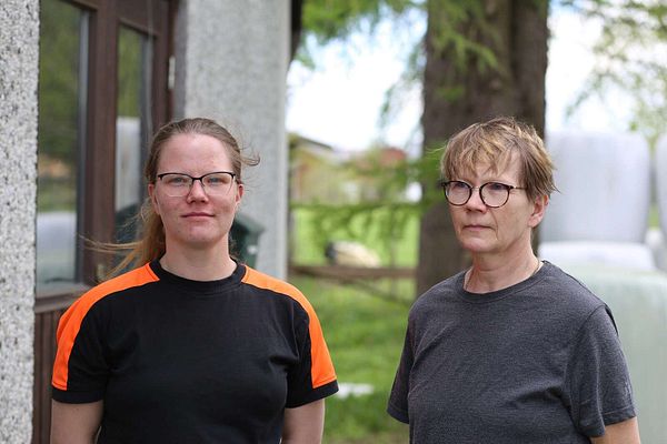 Sukupolvenvaihdos ei tuonut äidin ja tyttären suhteeseen muutosta – ”Sukupolvien kuilu voi olla iso”