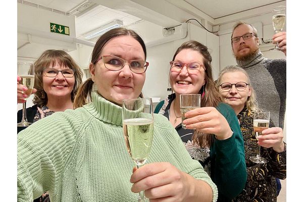 Suurten muutosten vuodenvaihde Sotkamo-lehdessä – Henkilöstö ja sistustus uusiksi