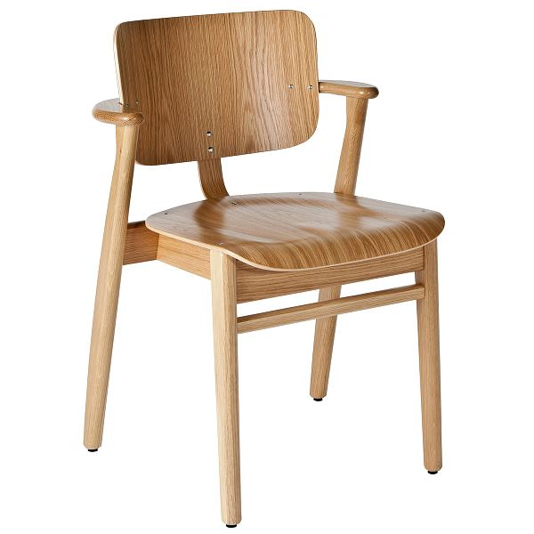 Domus chair, lacquered oak