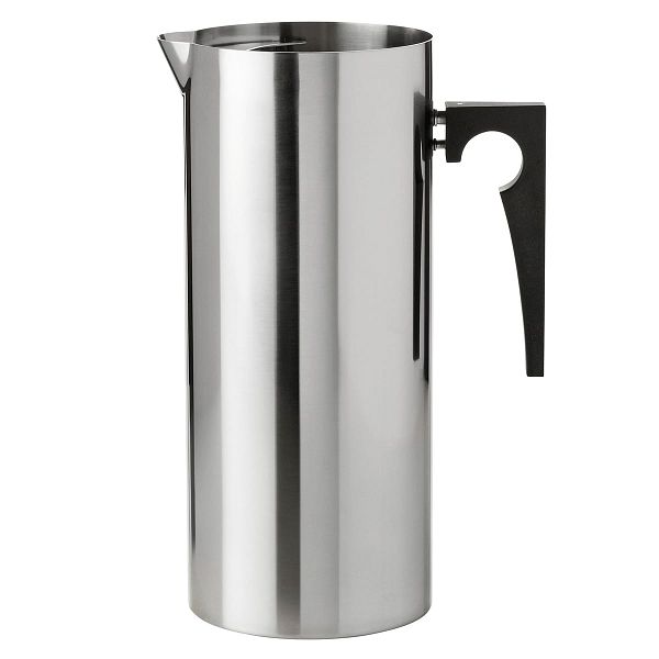 Arne Jacobsen jug with ice lip