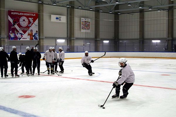 Akatemian tie vie Vuokatin kiekkoilua eteenpäin – 18-vuotiaat Mestikseen