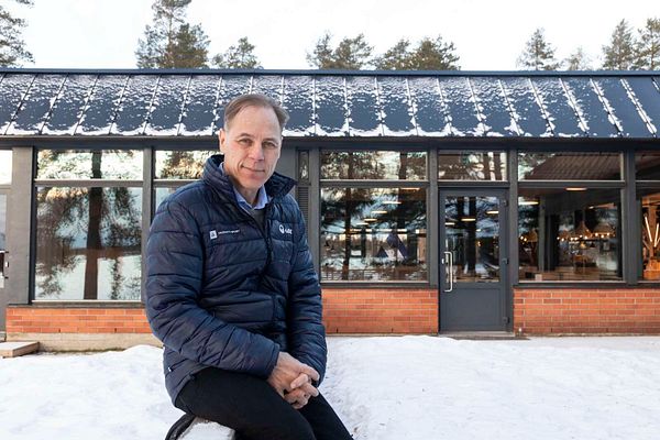 Olympiapronssi herkisti Vuokatissakin - Olympiavalmennuskeskuksen johtaja Jyri Pelkonen tuntee pitkän tien yhdistetyn mitalien taustalla