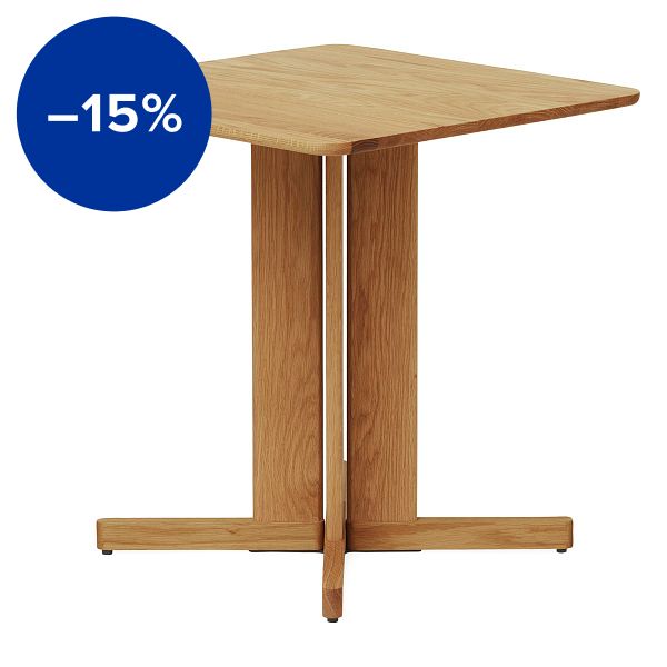 Quatrefoil table, 68 x 68 cm, oak